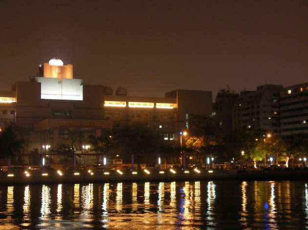 高雄地方法院の夜景